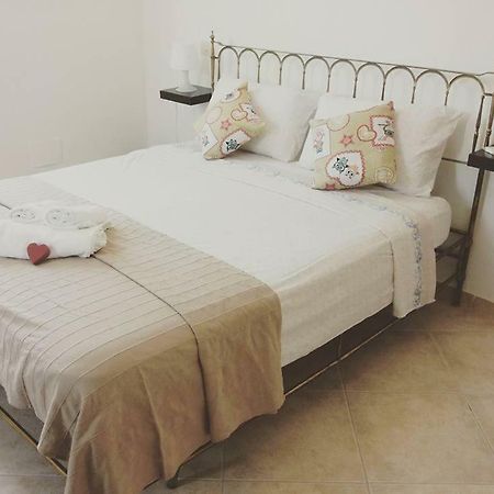 Gaietta Bed & Breakfast Frassineto Po Ngoại thất bức ảnh